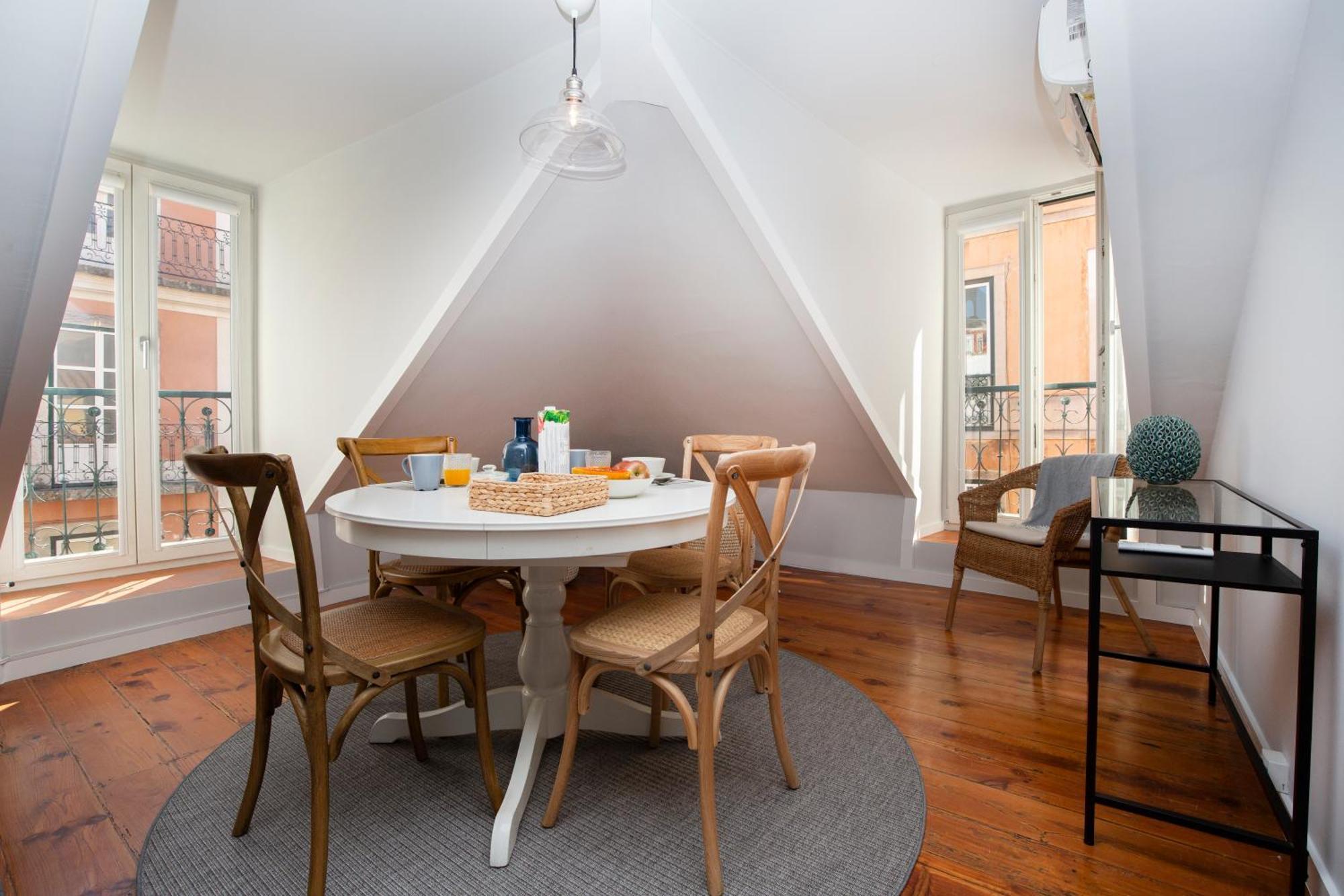 Live Like A Local @ Casa Da Esquina - Wifi & A/C Lejlighed Lisboa Eksteriør billede