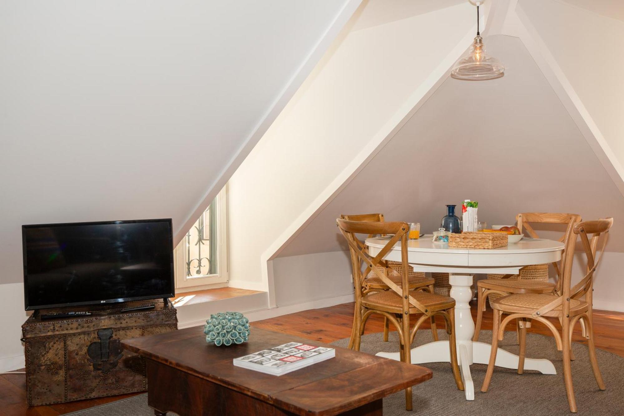 Live Like A Local @ Casa Da Esquina - Wifi & A/C Lejlighed Lisboa Eksteriør billede